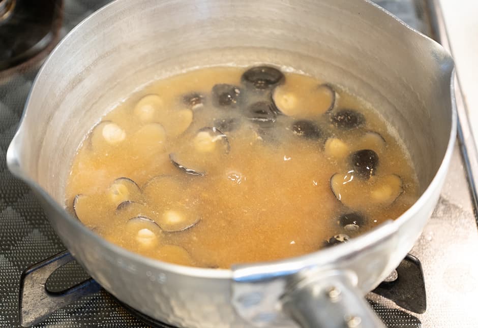 津軽十三湖のしじみ（中粒２００ｇＰ×３袋）