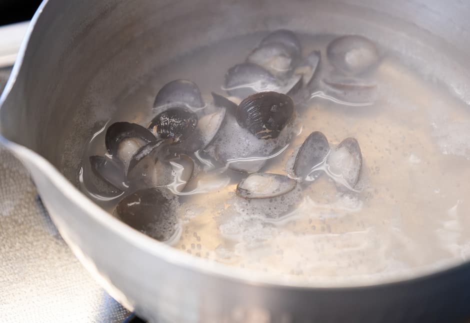 津軽十三湖のしじみ（中粒２００ｇＰ×３袋）