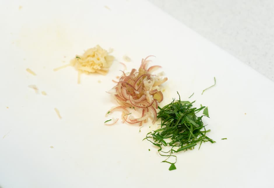 天然真鯛お刺身でもなめろうでも