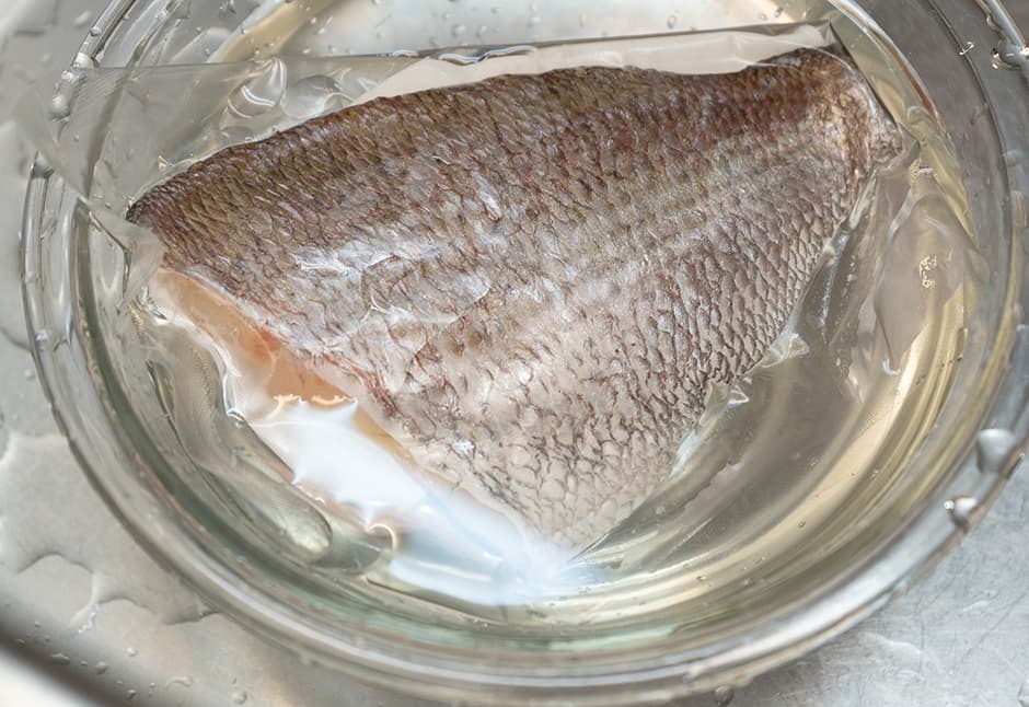 真鯛のムニエル自家製海藻バター