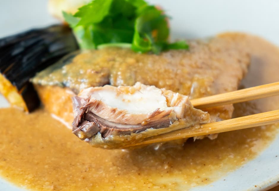 気仙沼産　鯖の胡麻味噌煮（2切れ）