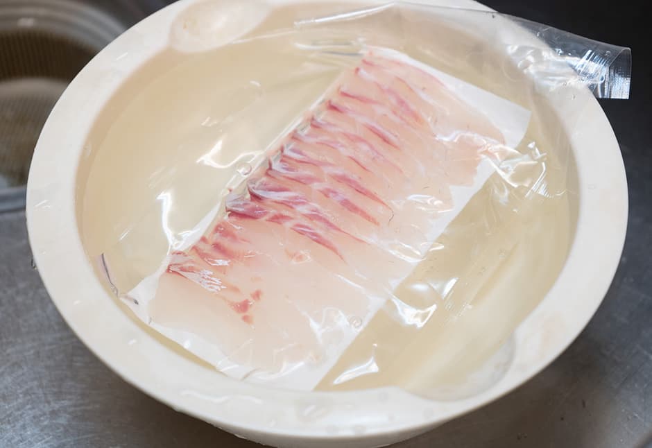 気仙沼産天然真鯛お刺身