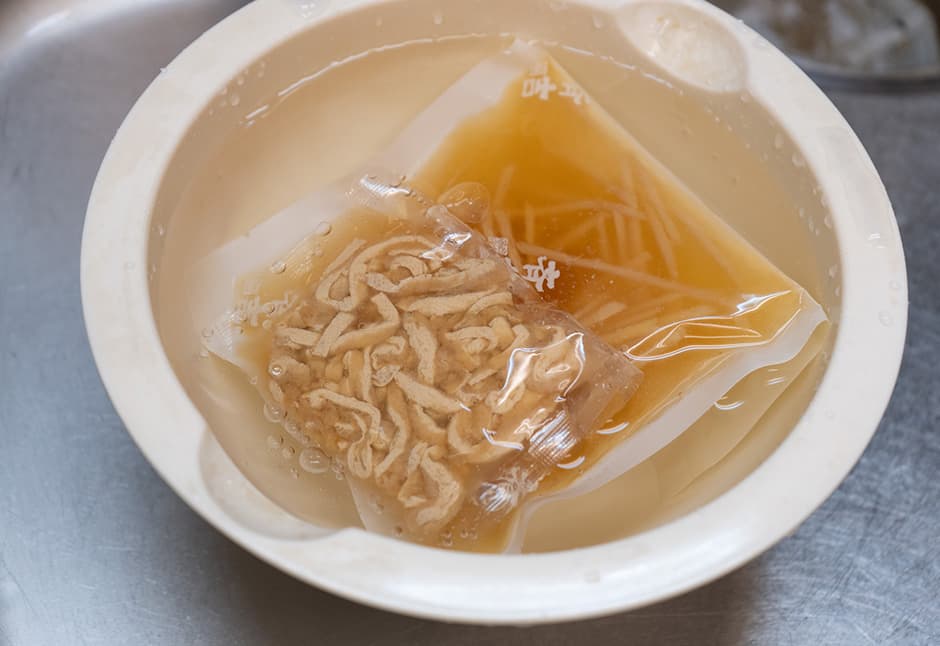 新生姜と油揚げの炊き込みご飯（１合）