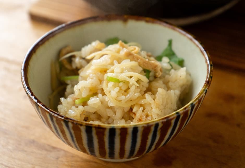 新生姜と油揚げの炊き込みご飯（１合）