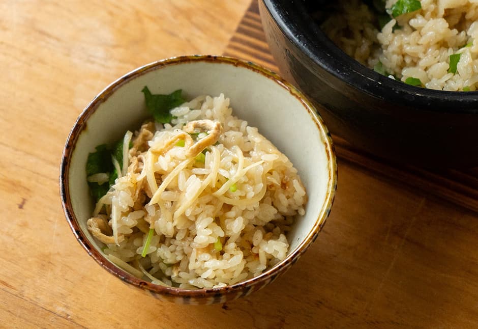 新生姜と油揚げの炊き込みご飯（１合）