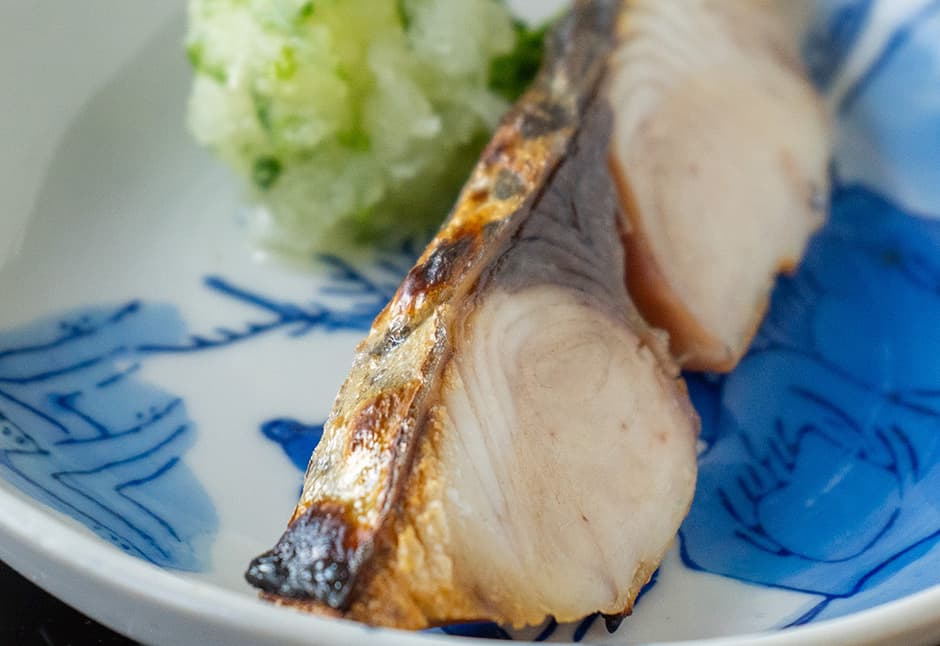 気仙沼産塩さわら（２切）