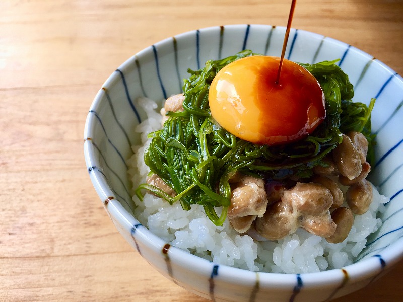 めかぶ納豆丼