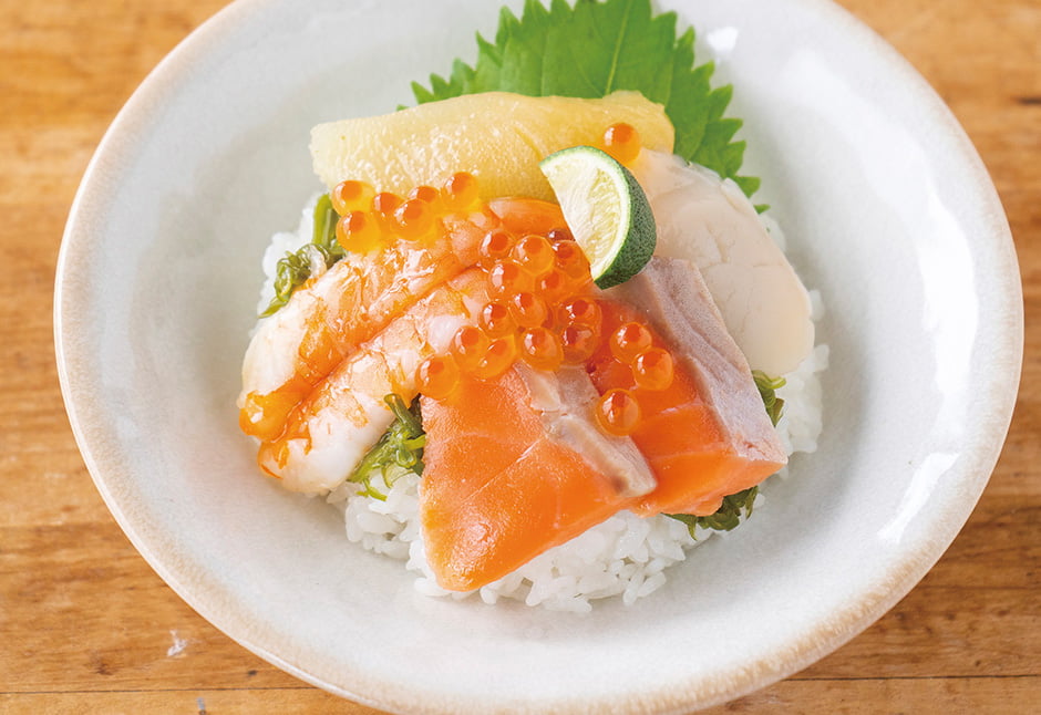 斉吉海鮮丼（海老・数の子）